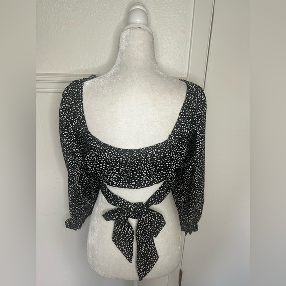 Altar’d State  Black and White Smocked Crop Blouse size S - Picture 2 of 9
